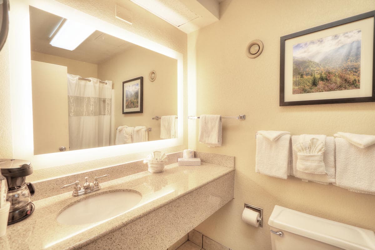 Edgewater Hotel & Conference Center — Photo 6