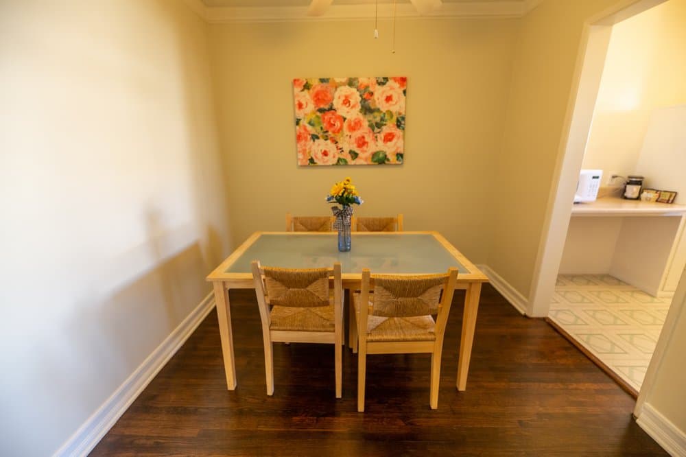 Cal Mar Hotel Suites — Photo 4